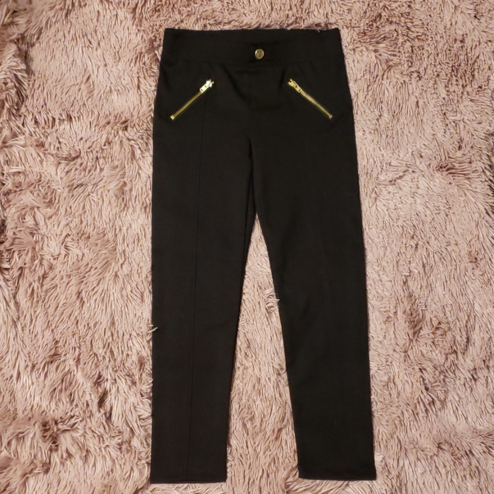 Sleek black leggings